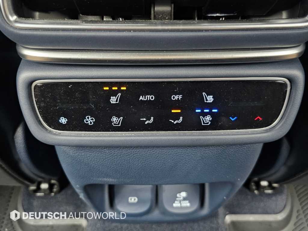 Genesis GV80 — photo 16