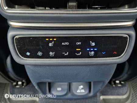 Genesis GV80 — photo 16