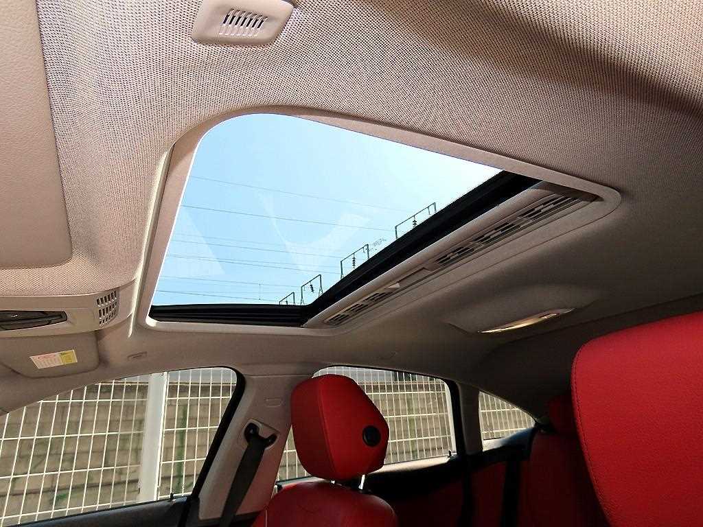 BMW 4-Series — photo 16