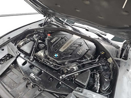 BMW 7-Series — photo 05