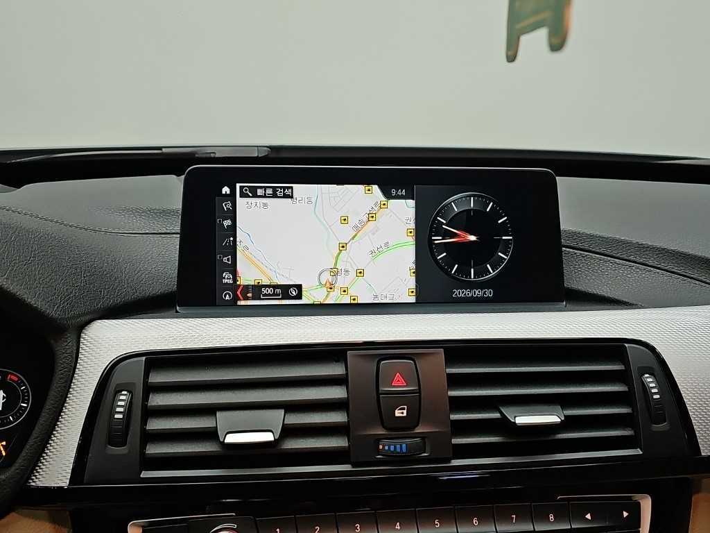 BMW Gran Turismo — photo 14