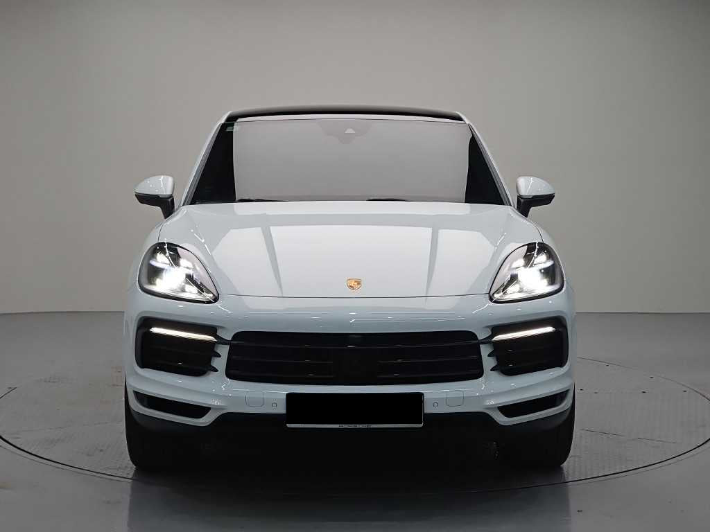 Porsche Cayenne — photo 02