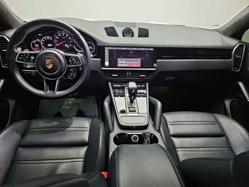 Porsche Cayenne — photo 07