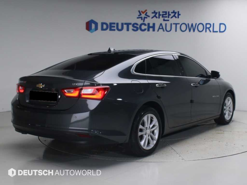 CHEVROLET Malibu — photo 02