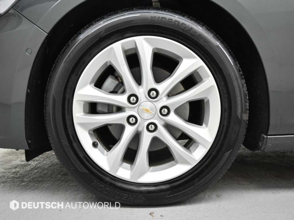 CHEVROLET Malibu — photo 05
