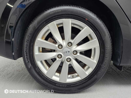 Kia K3 — photo 05