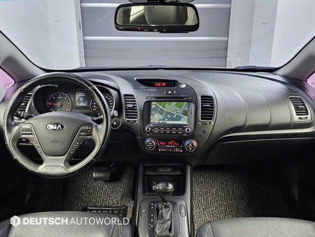 Kia K3 — photo 07