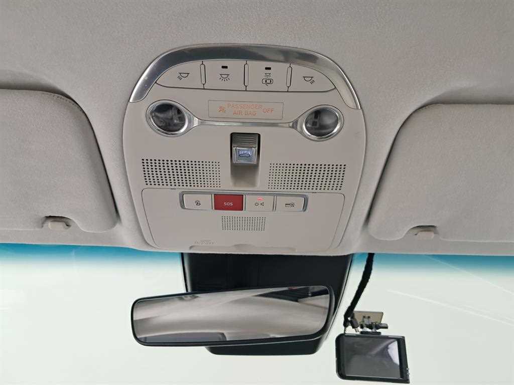 Hyundai Grandeur — photo 16
