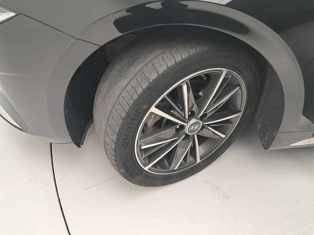 Hyundai Grandeur — photo 20