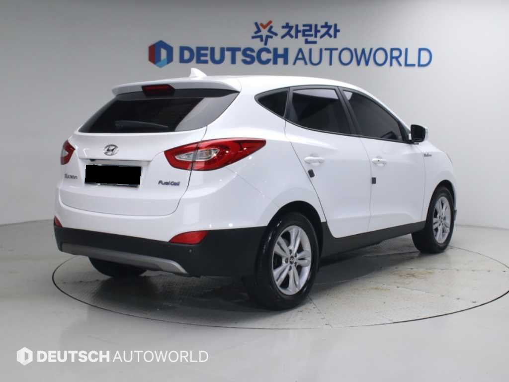 Hyundai Tucson — photo 02