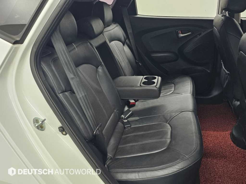 Hyundai Tucson — photo 12