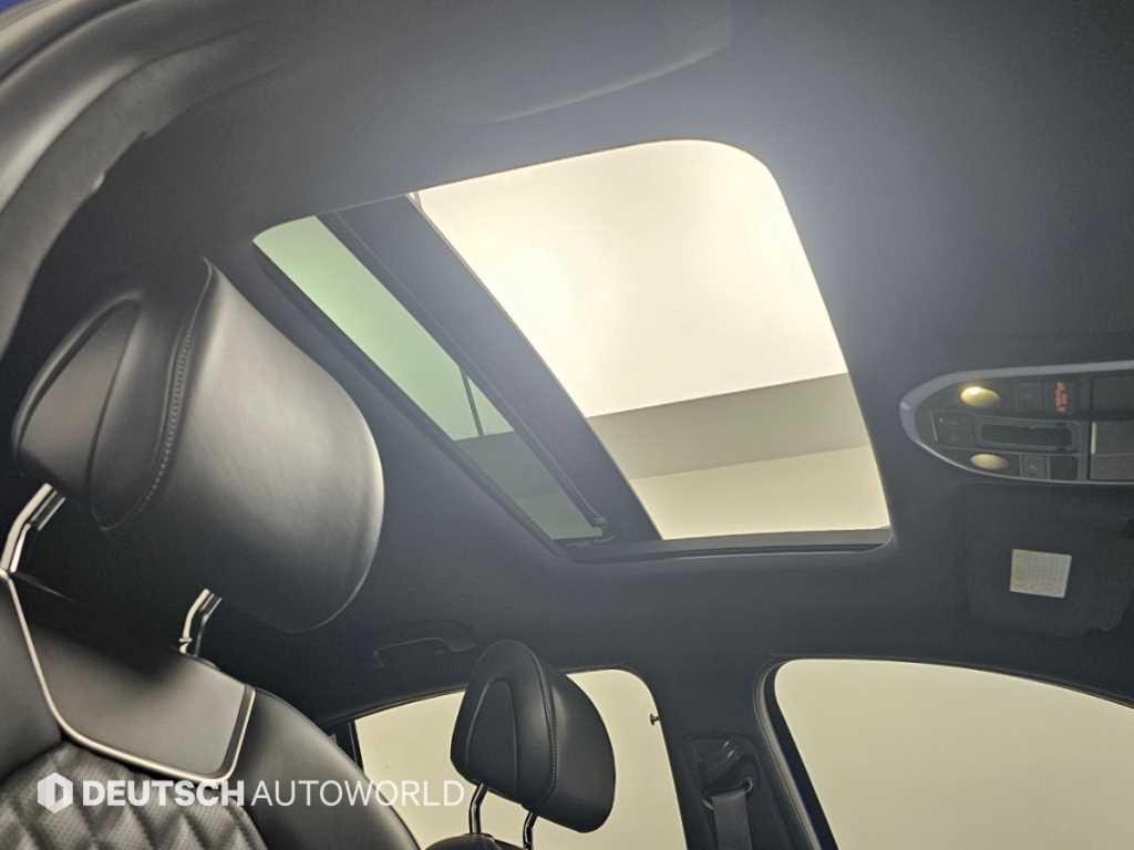 Genesis G70 — photo 18