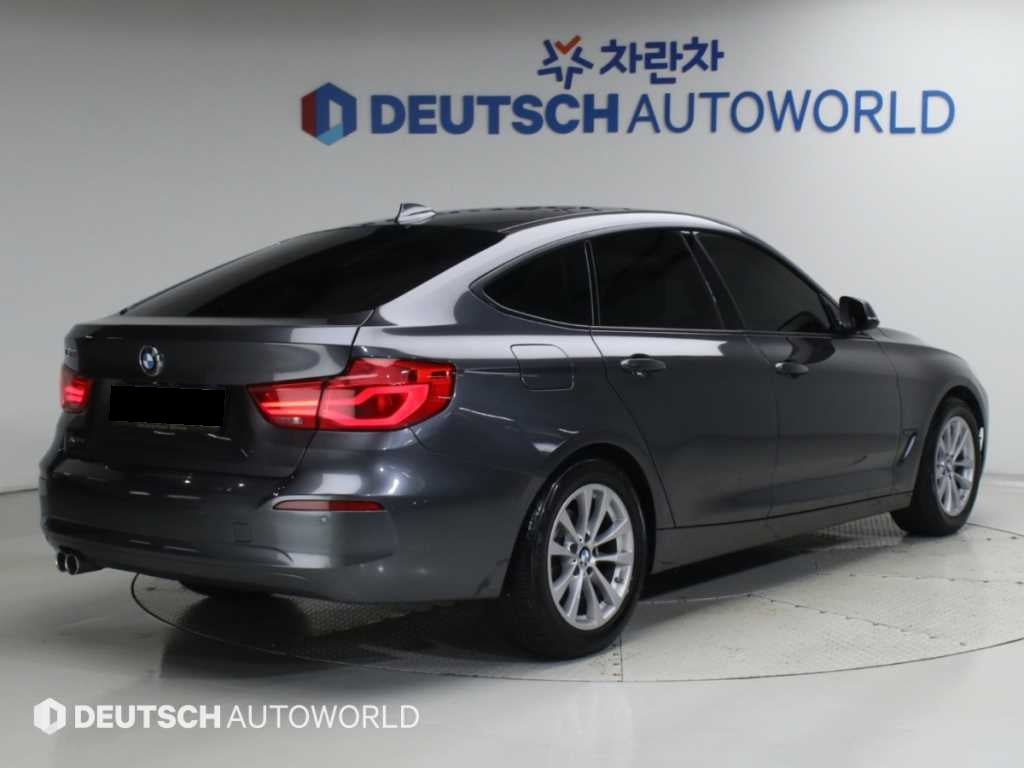 BMW Gran Turismo — photo 02
