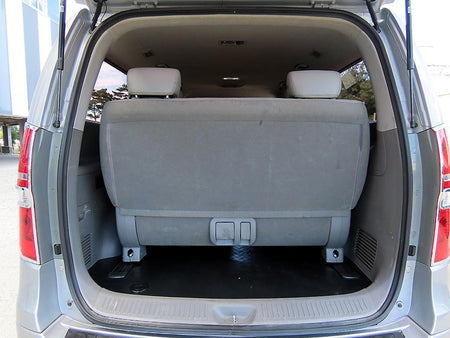 Hyundai Starex — photo 18