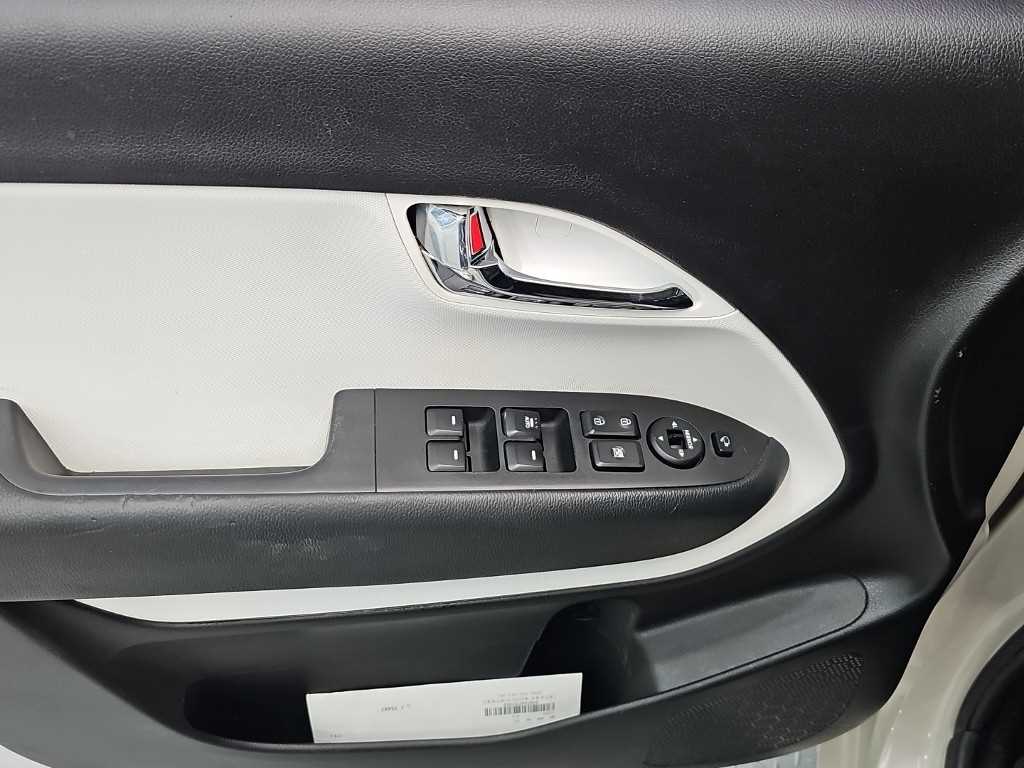 Kia RAY — photo 16