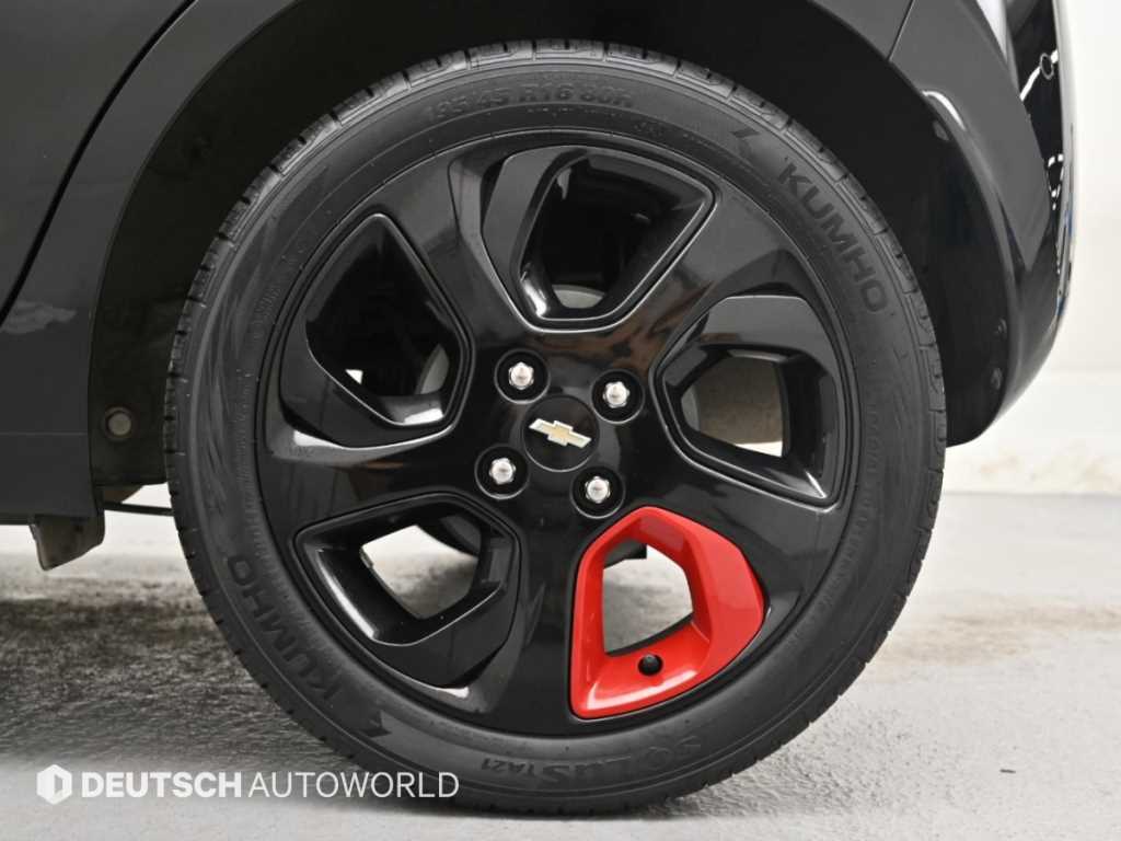CHEVROLET Spark — photo 05