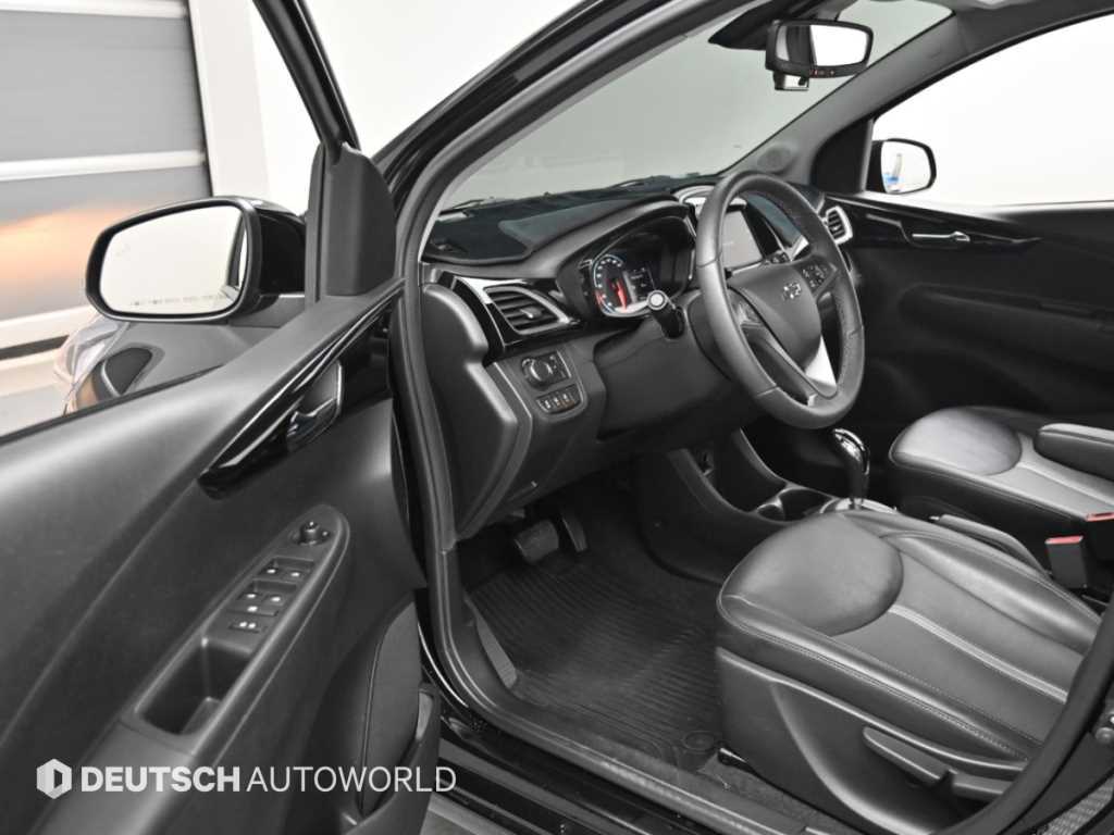 CHEVROLET Spark — photo 11