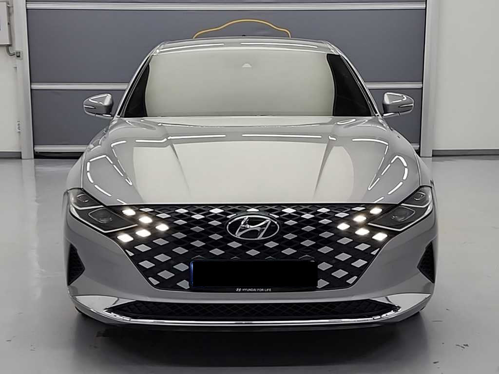 Hyundai Grandeur — photo 02