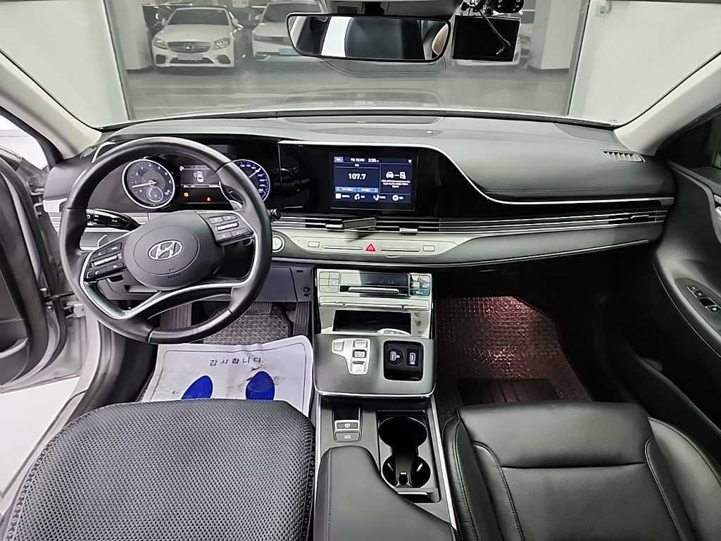 Hyundai Grandeur — photo 07