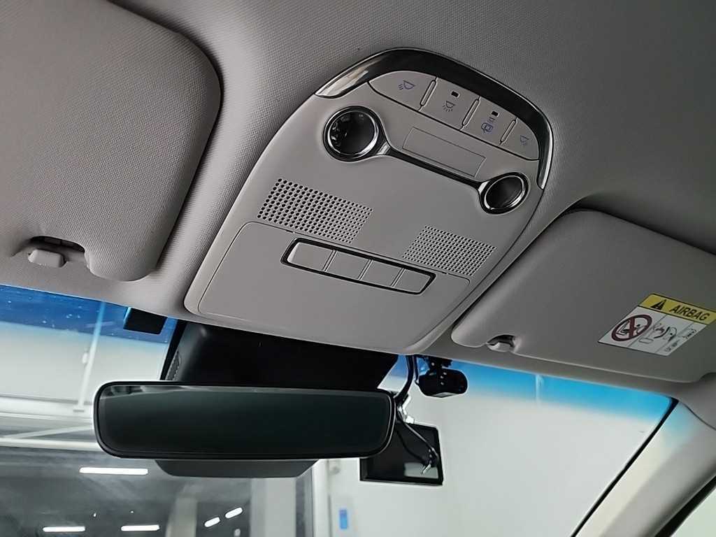 Hyundai Grandeur — photo 15