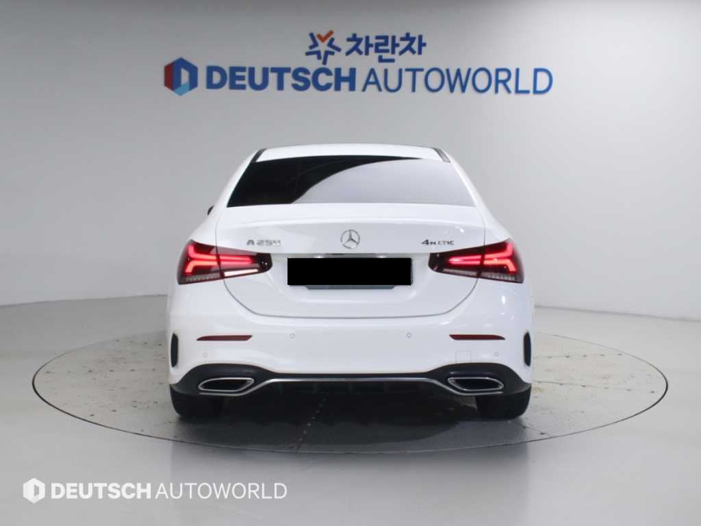 Mercedes-Benz A-Class — photo 04