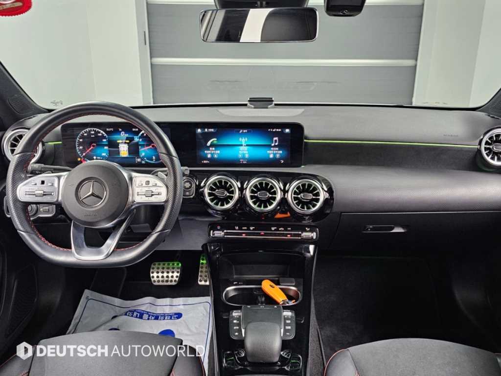 Mercedes-Benz A-Class — photo 07