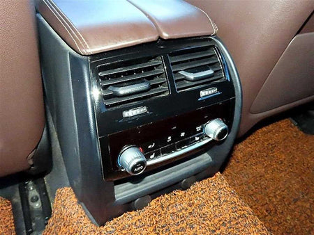 BMW 5-Series — photo 16