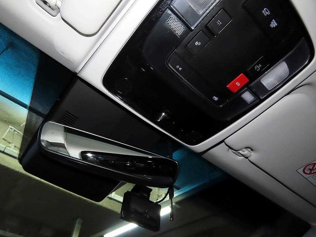 Hyundai Staria — photo 15