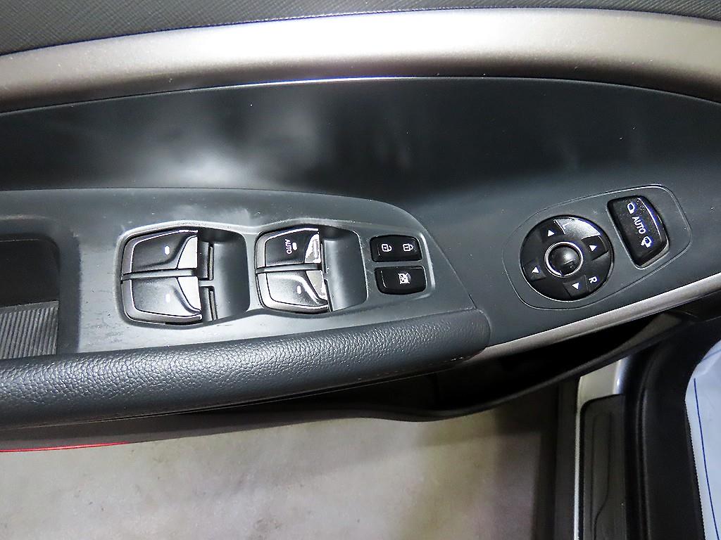Hyundai Santafe — photo 13