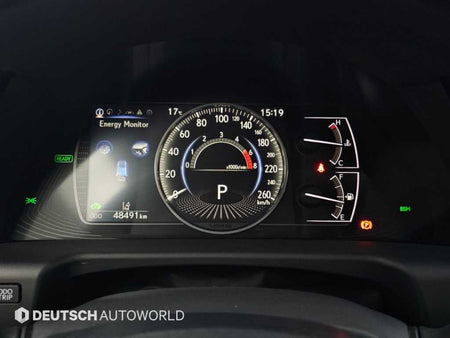 Lexus ES — photo 08