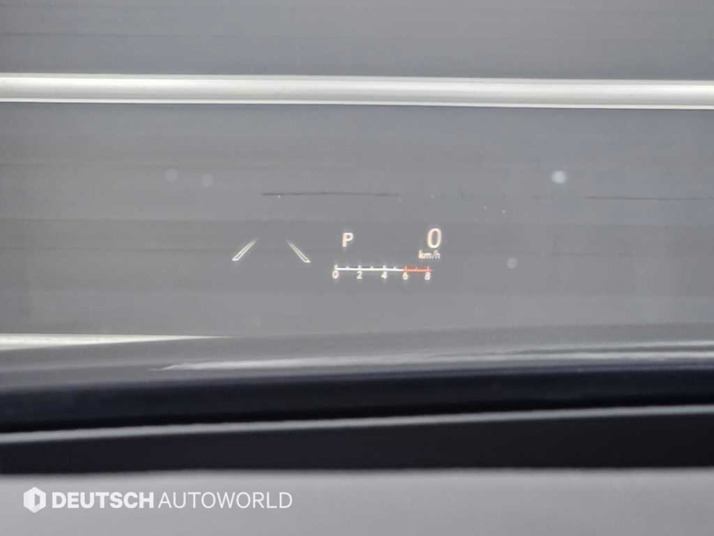 Lexus ES — photo 17