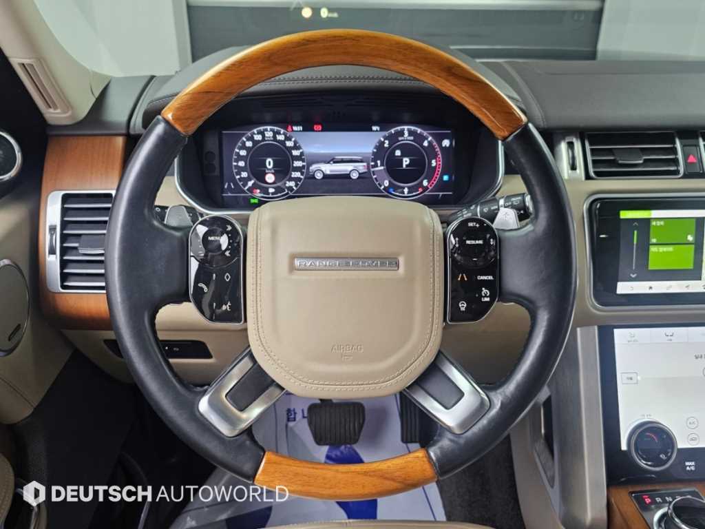 Land Rover Range Rover — photo 13
