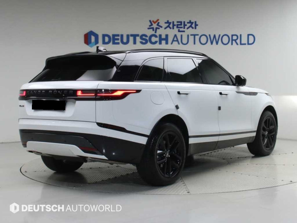 Land Rover Range Rover Velar — photo 02