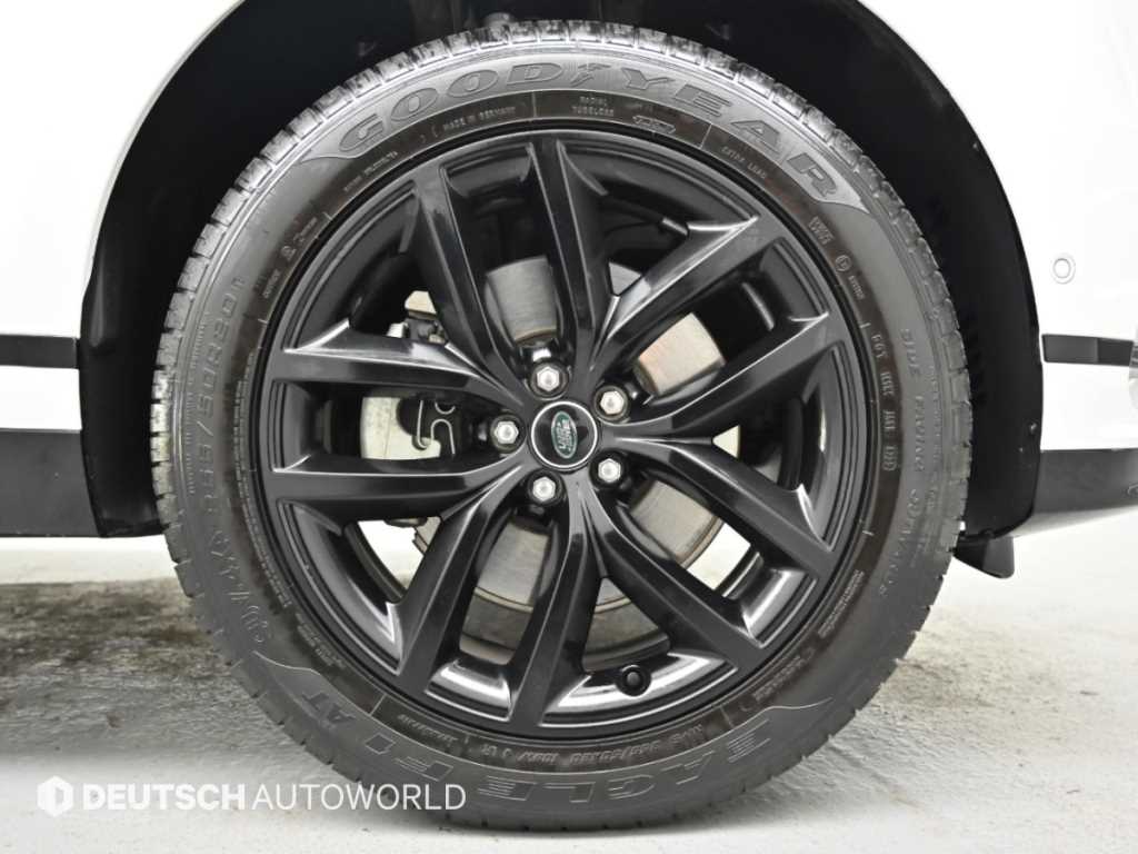 Land Rover Range Rover Velar — photo 05