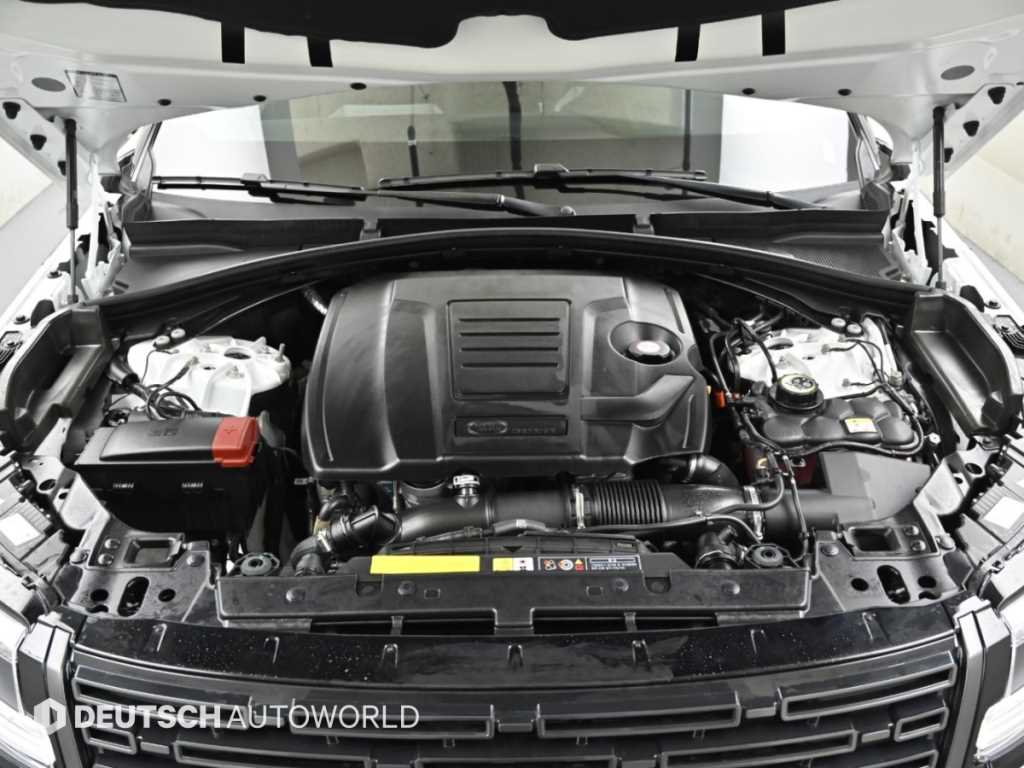 Land Rover Range Rover Velar — photo 06