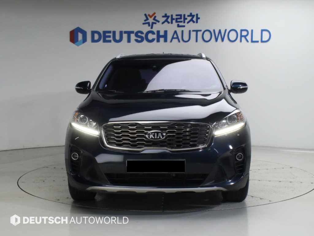 Kia Sorento — photo 03