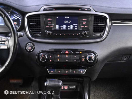 Kia Sorento — photo 14