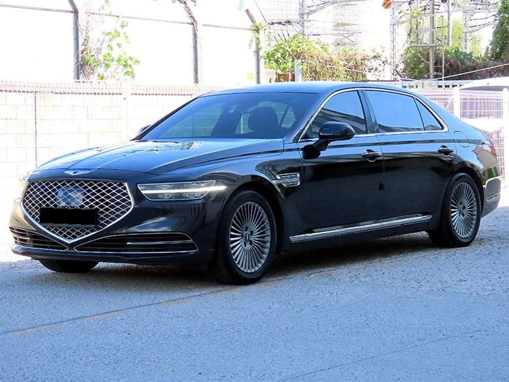Genesis G90 — photo 02