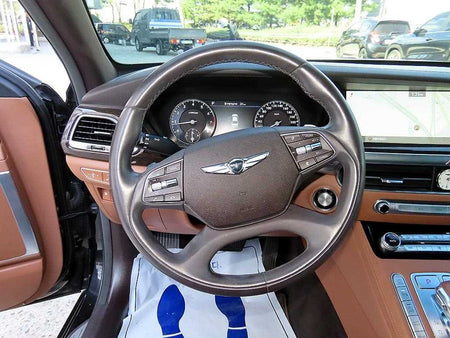 Genesis G90 — photo 08