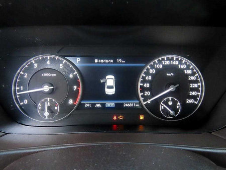 Genesis G90 — photo 09