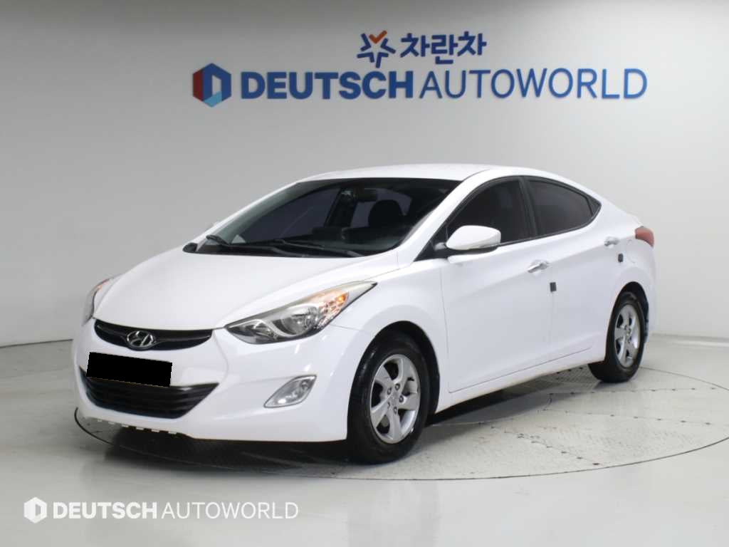 Hyundai Avante — photo 01