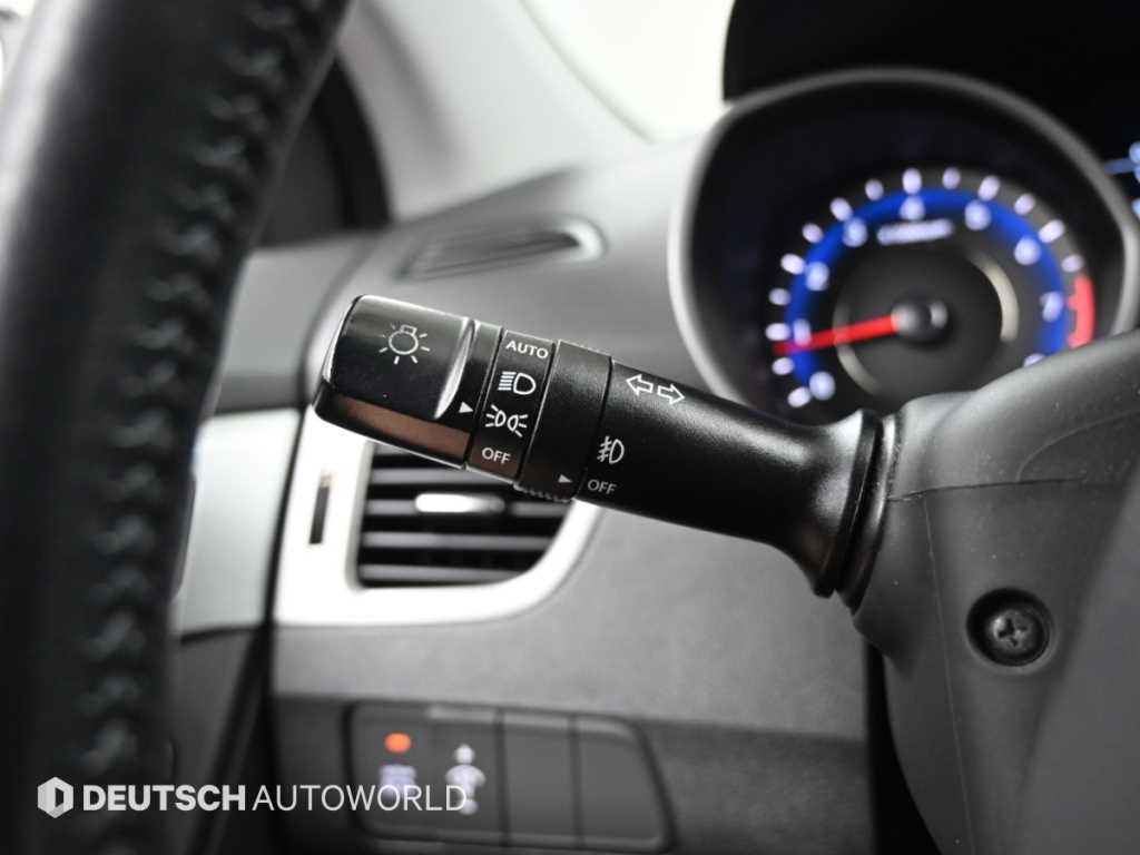 Hyundai Avante — photo 18