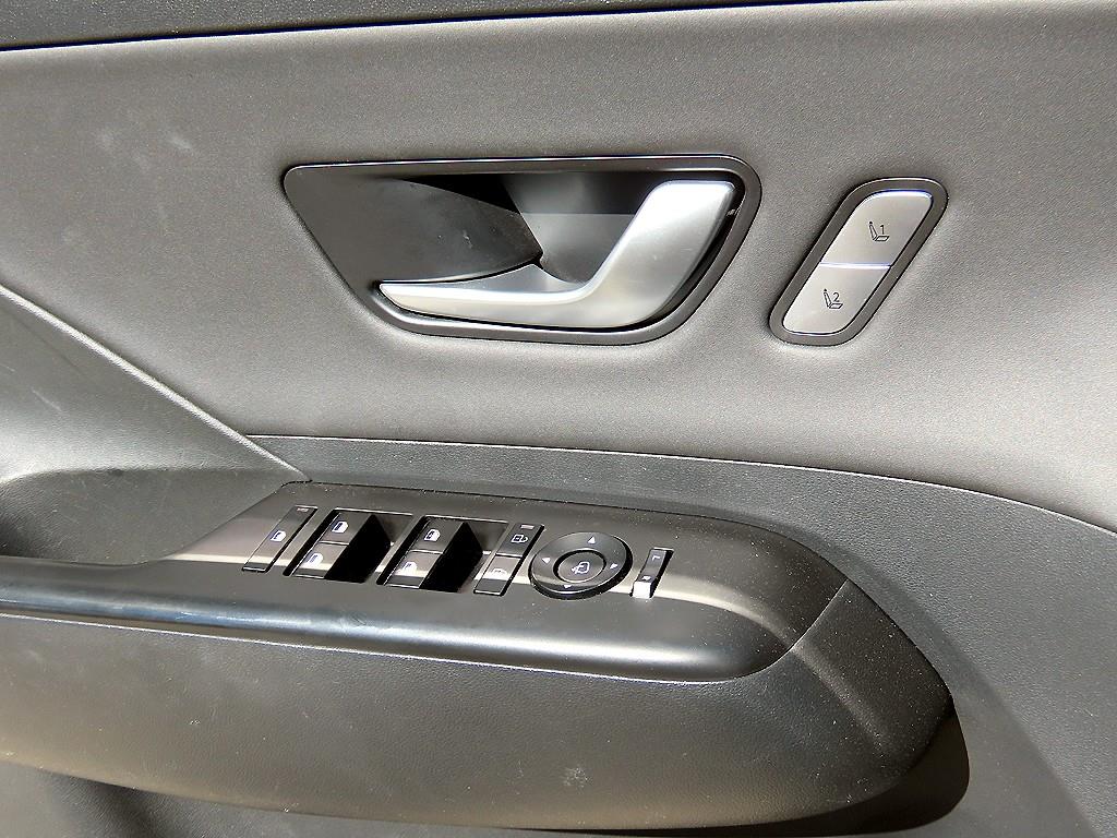 Hyundai Kona — photo 11
