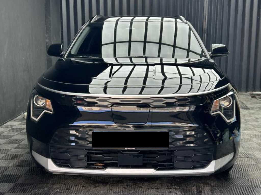 Kia Niro — photo 01