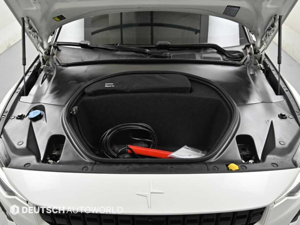 Polestar Polestar 2 — photo 06