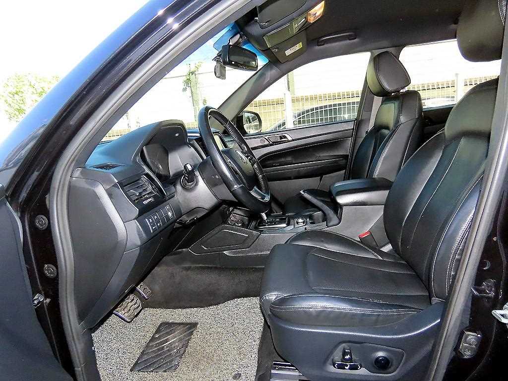 KGM Rexton — photo 05
