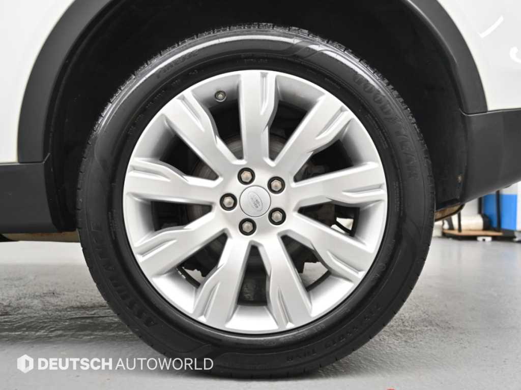 Land Rover Discovery Sport — photo 05
