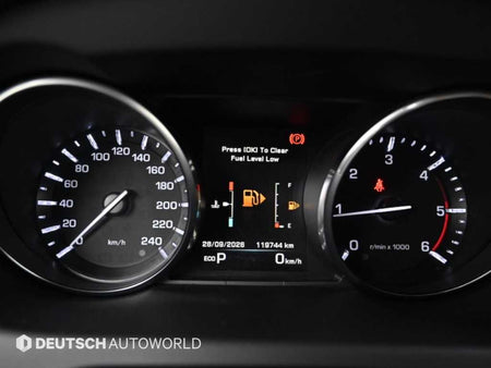 Land Rover Discovery Sport — photo 08