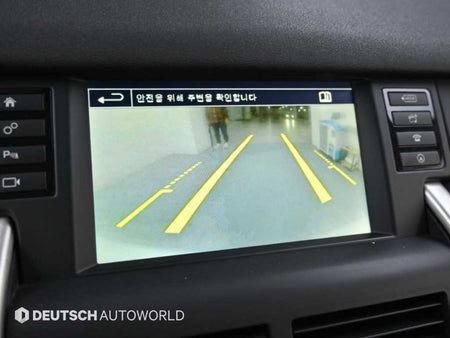 Land Rover Discovery Sport — photo 15
