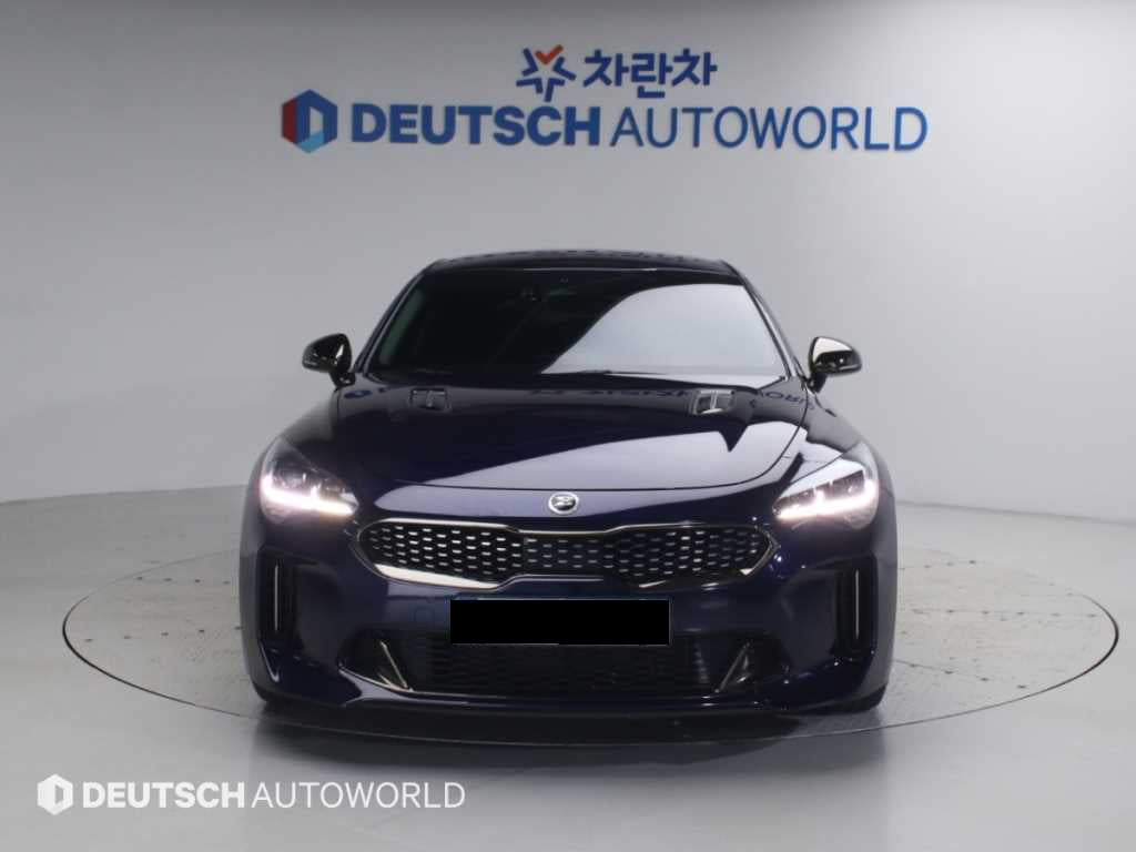 Kia Stinger — photo 03